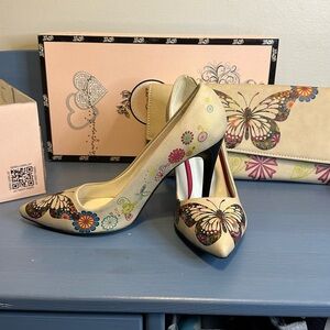 Goby High Heels and Purse set size 9.5
